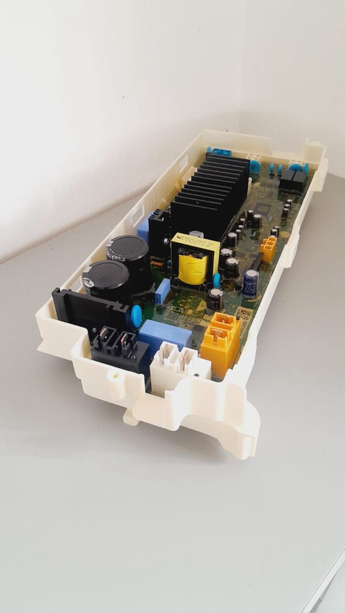 Placa Principal Lava E Seca Lg Wd11wp6 127v À Base De Troca (Usado)