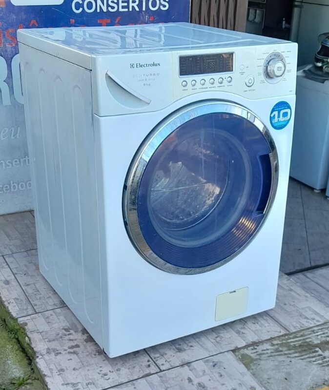 Lava e Seca 9kg Electrolux LSE09