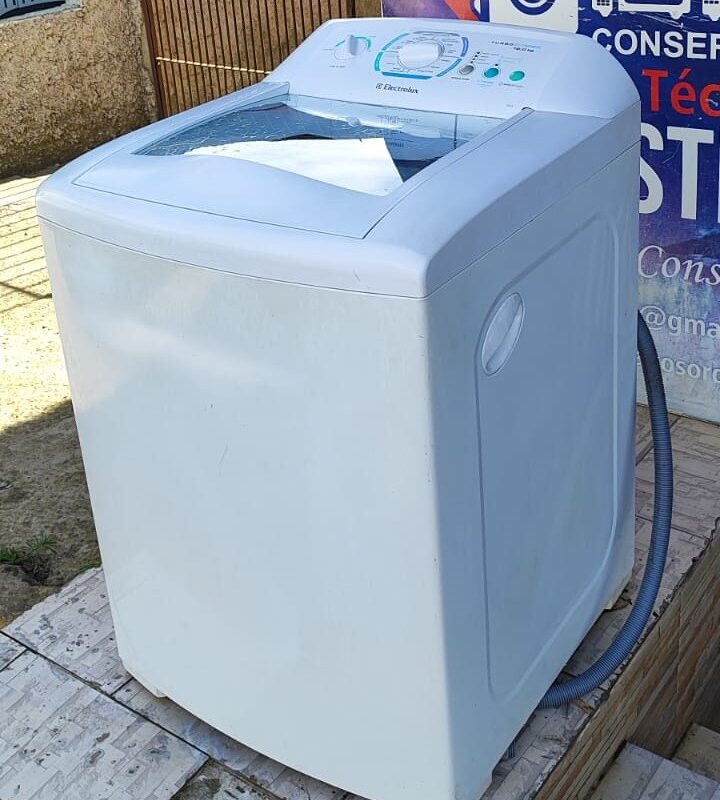 Máquina de Lavar 12kg Electrolux LTE12