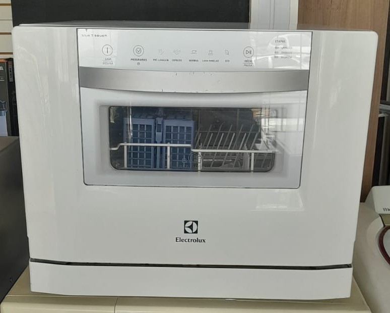 Lava Louças 6 Serviços Electrolux LE06A