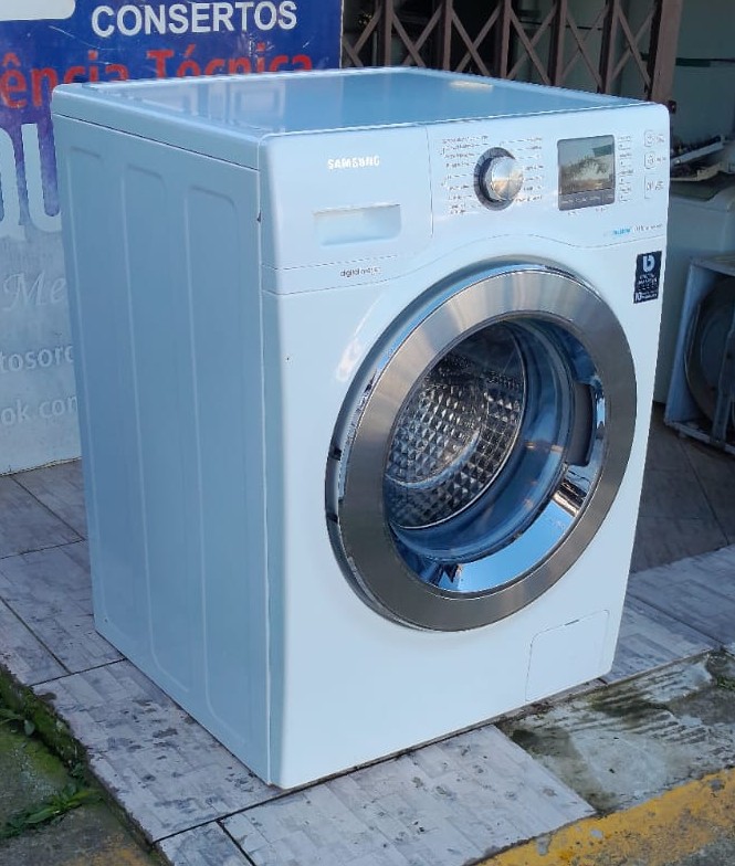 Lavadora Frontal 10,1kg Samsung WWF106