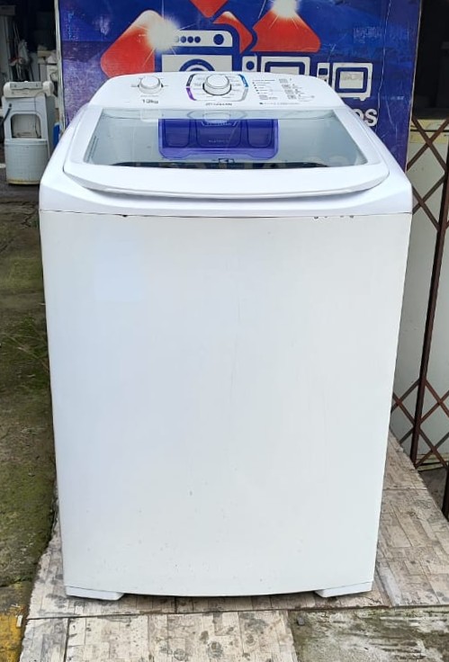Máquina de Lavar 13kg Electrolux LAC13